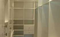 Как обустроить гардеробную на балконе — идеи дизайна