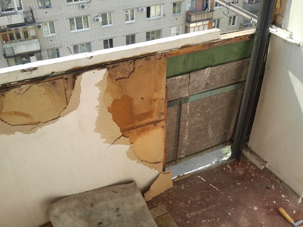 разбираем старый парапет