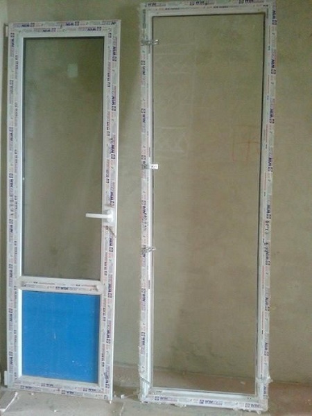 балконная пластиковая дверь из пвх