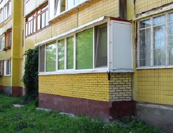 фото: пристроенный балкон