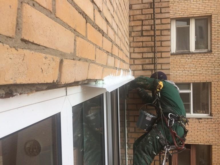 установка отлива на пластиковое окно