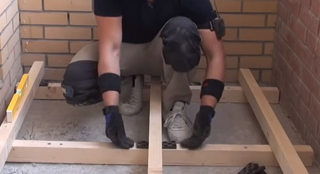 подкладка под лаги