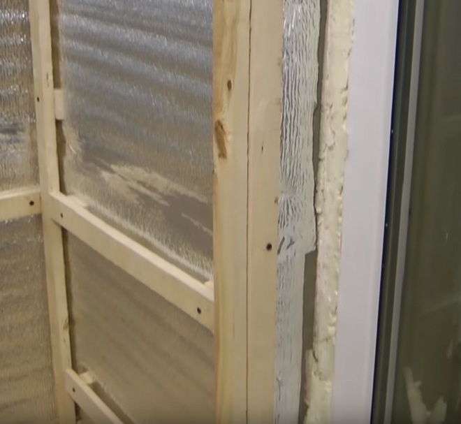 установка в местах оконного проема