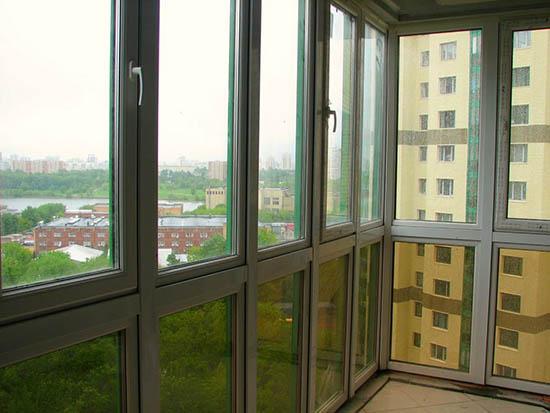 безрамное остекление